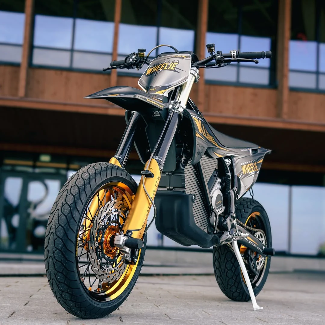 Supermoto Axle Sliders (Crash Pegs, Easy to Install) - Image 7