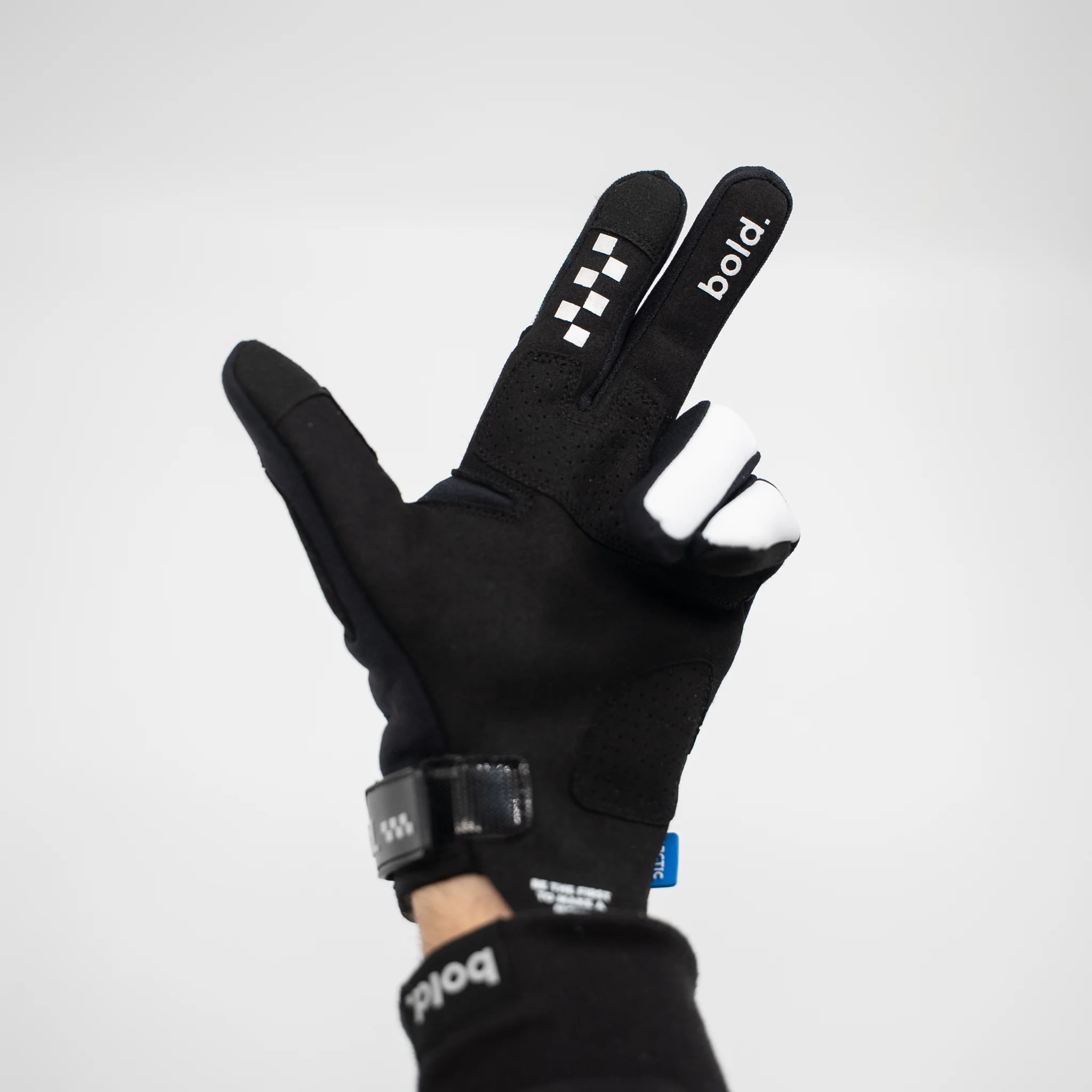 bold. Arctic Winter Supermoto Gloves (Limited Edition) - Image 5