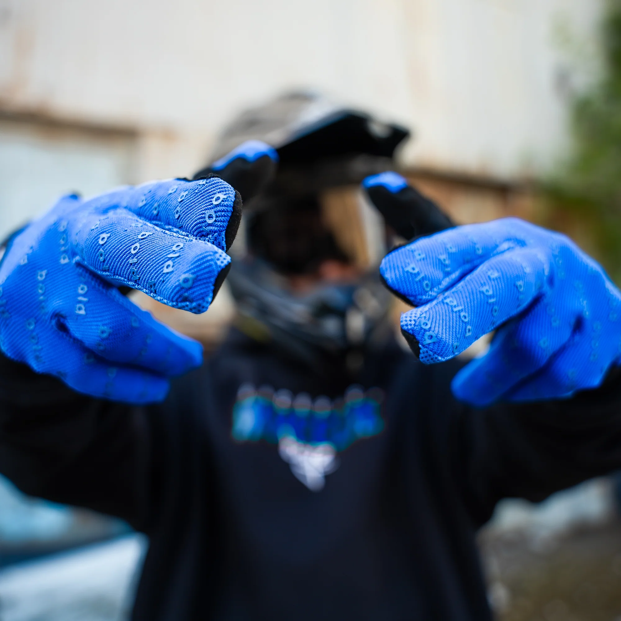 bold. Blue SWIFT MX GLOVES - Image 3