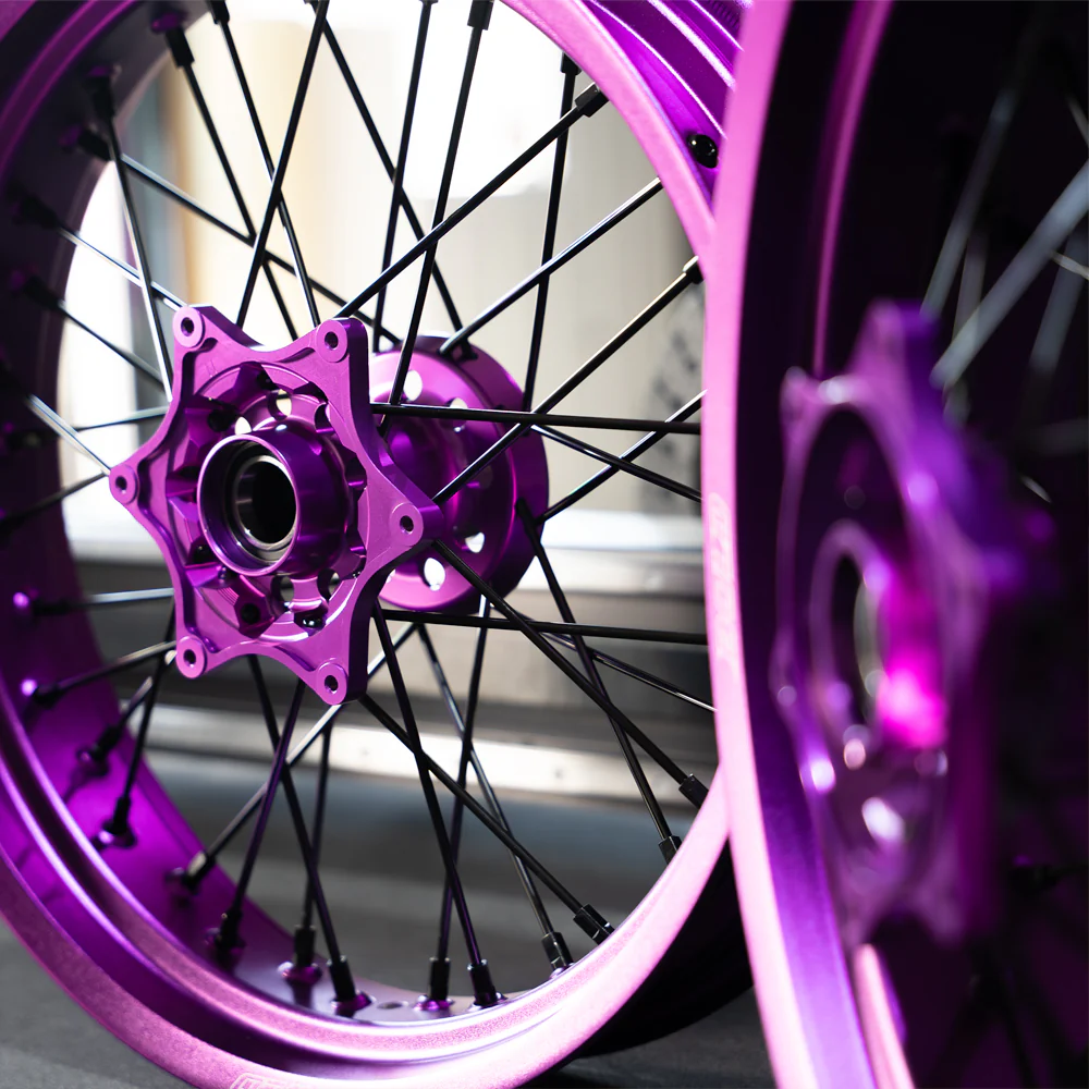 bold. FULL Purple - Supermoto Wheelset - Image 4