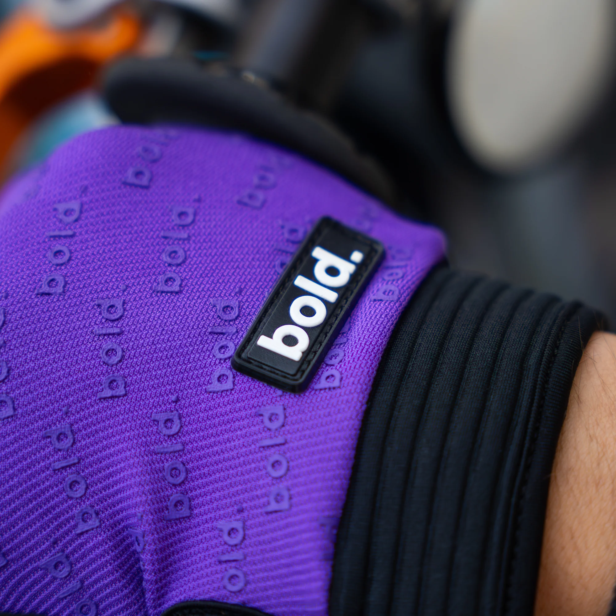 bold. Purple SWIFT MX GLOVES - Image 4