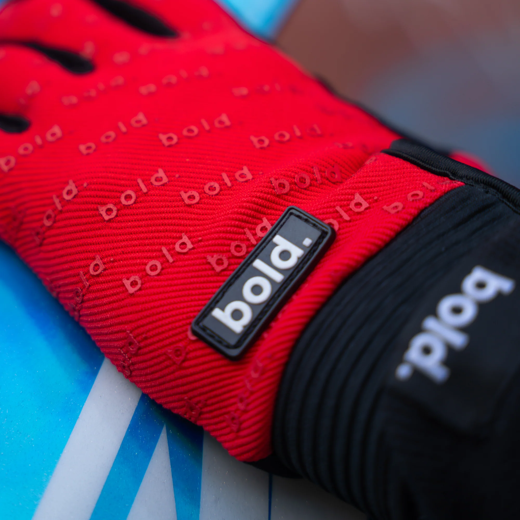 bold. Red SWIFT MX GLOVES - Image 6