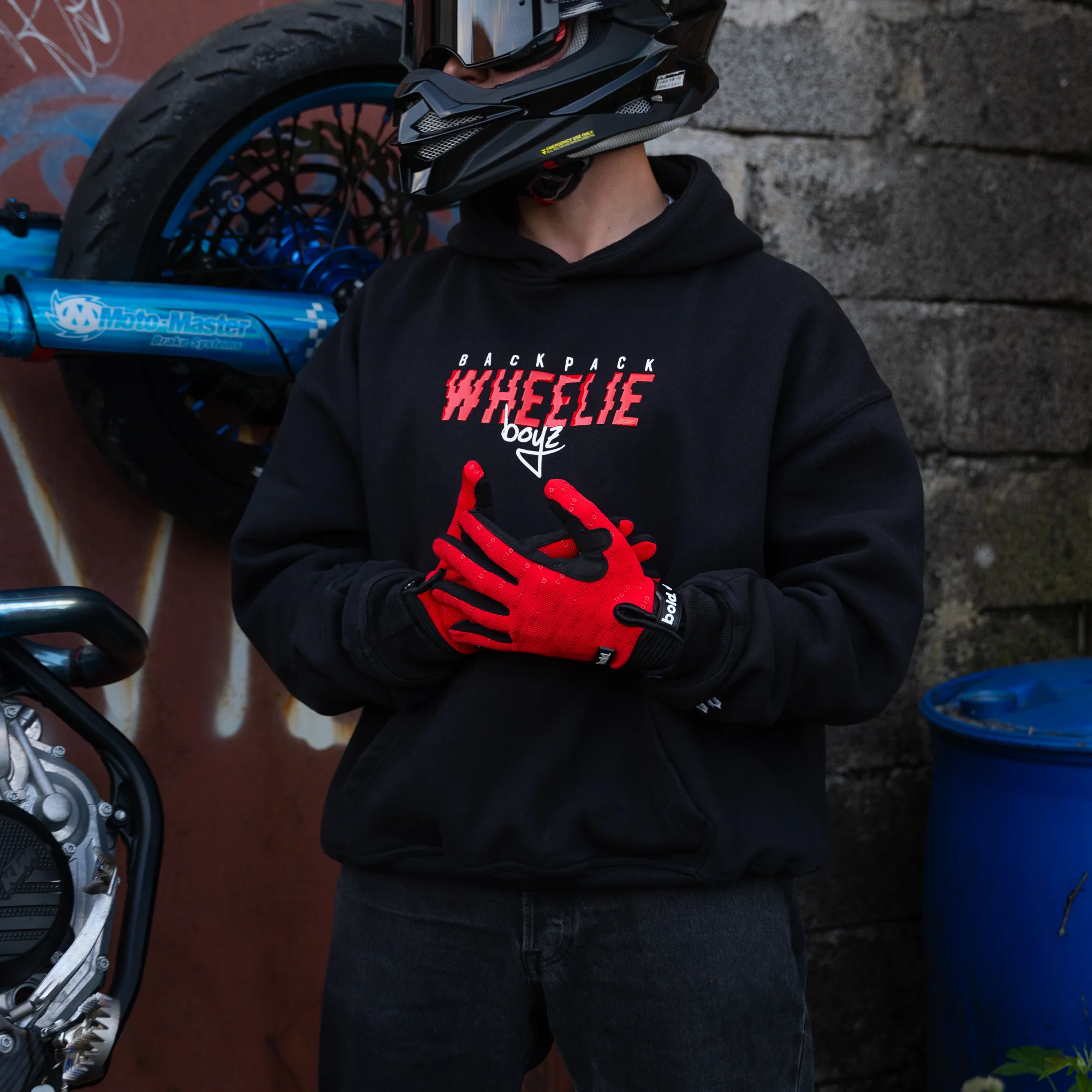 bold. Red SWIFT MX GLOVES - Image 8