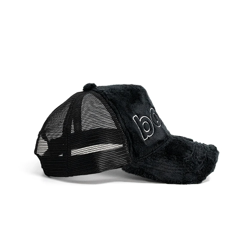 bold. Trucker Cap Black - Image 5