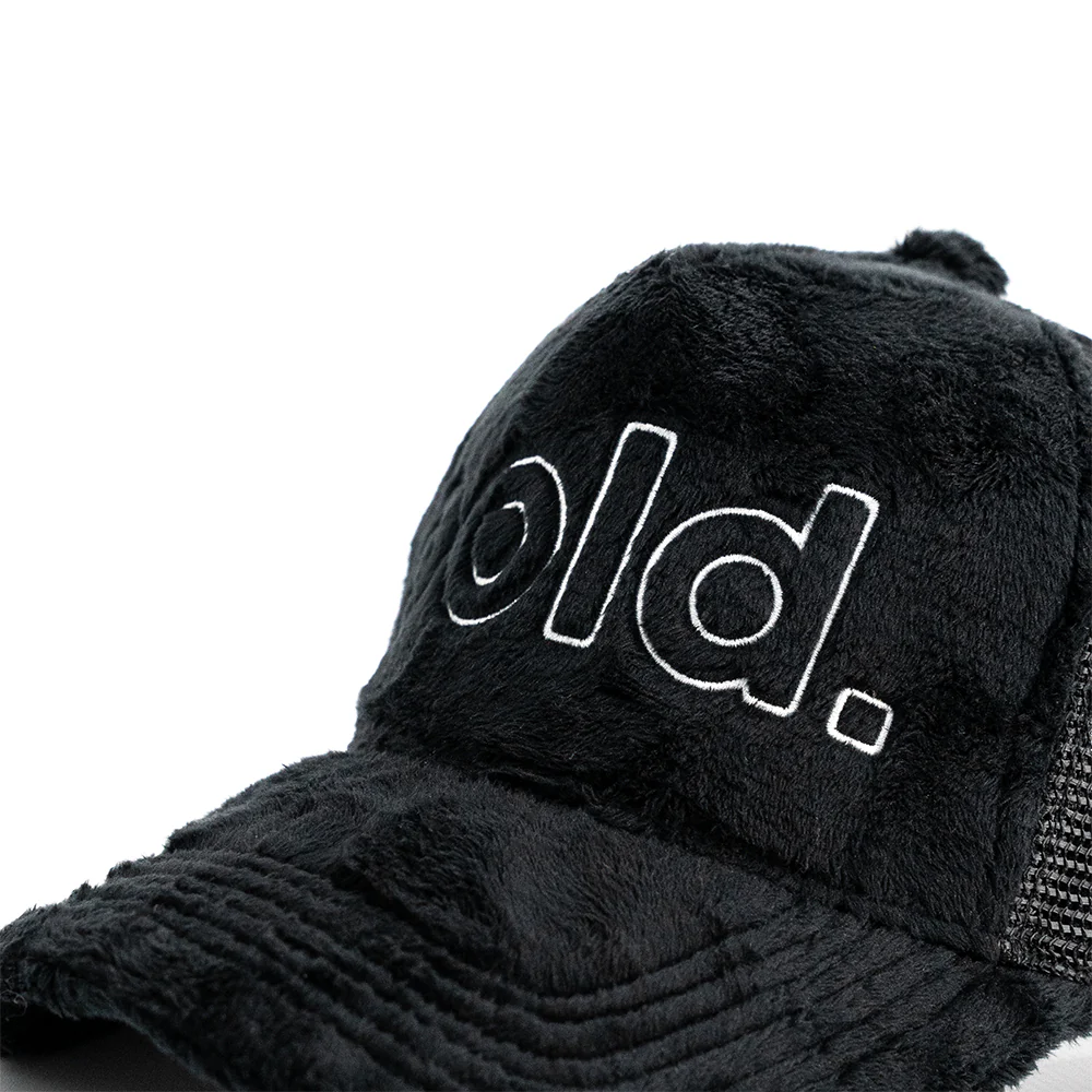bold. Trucker Cap Black - Image 7
