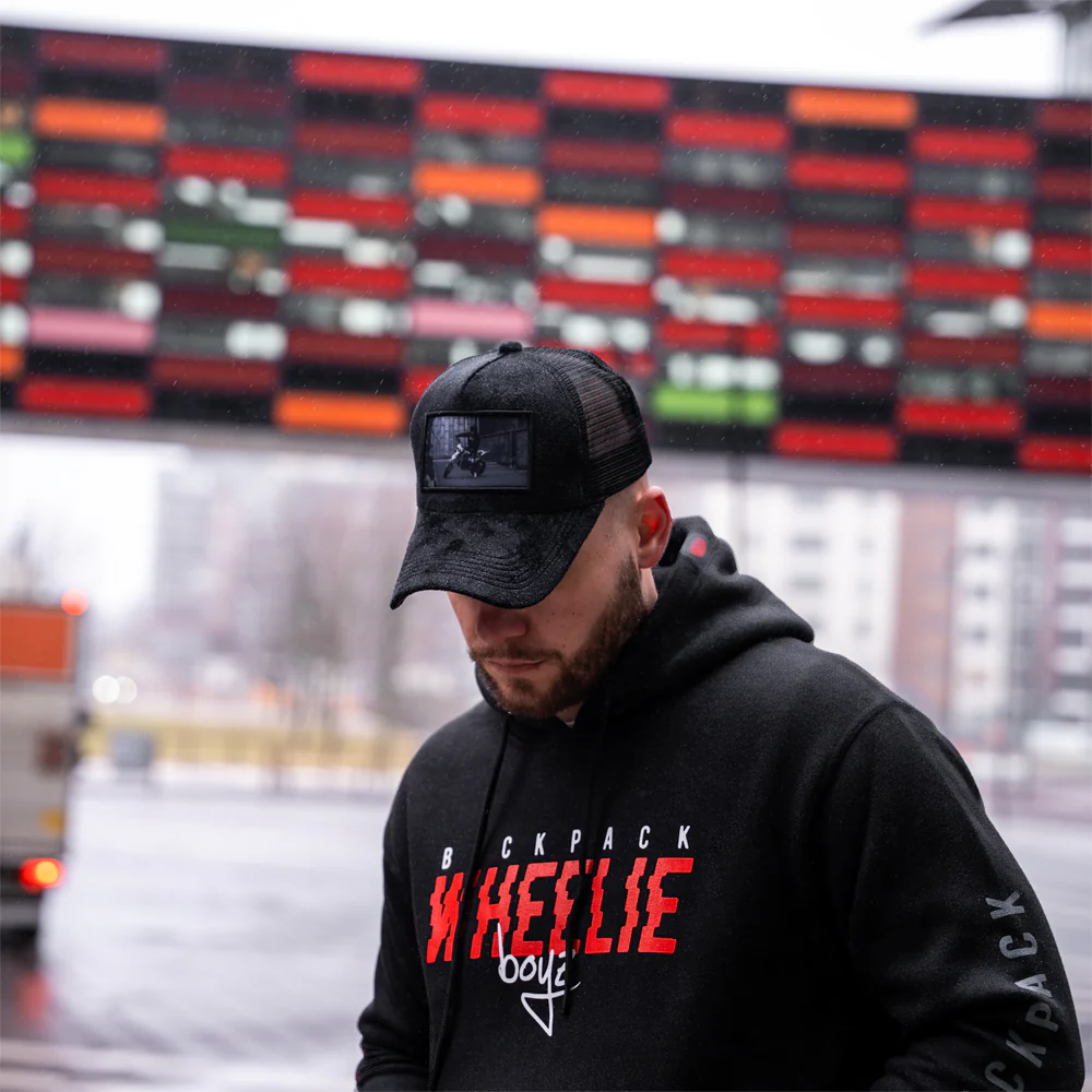 bold. Trucker Cap Huskykid - Image 3