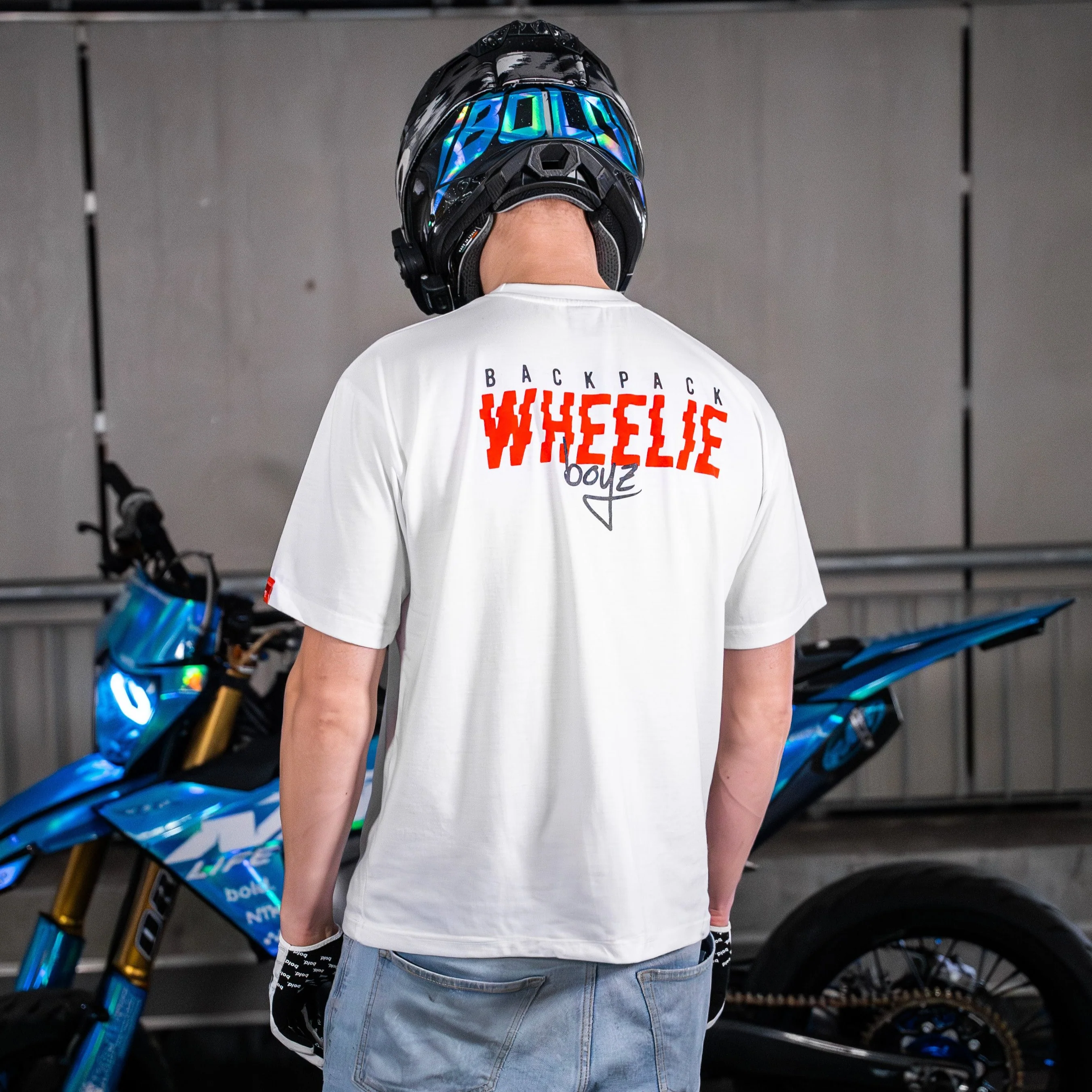 BPWB White Tshirt v2 - Image 2