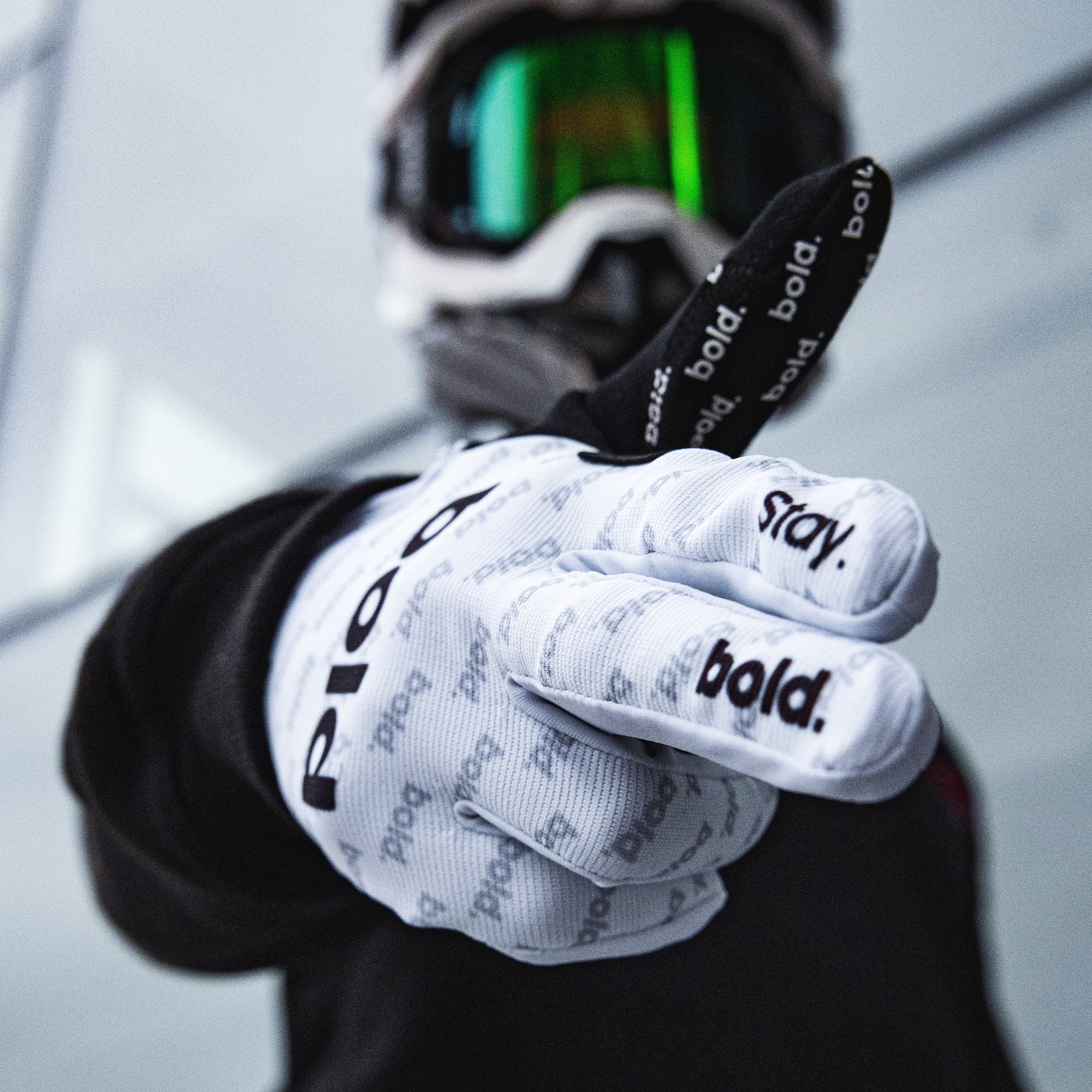 bold. AIRFORCE MX GLOVES - White Edition - Image 4