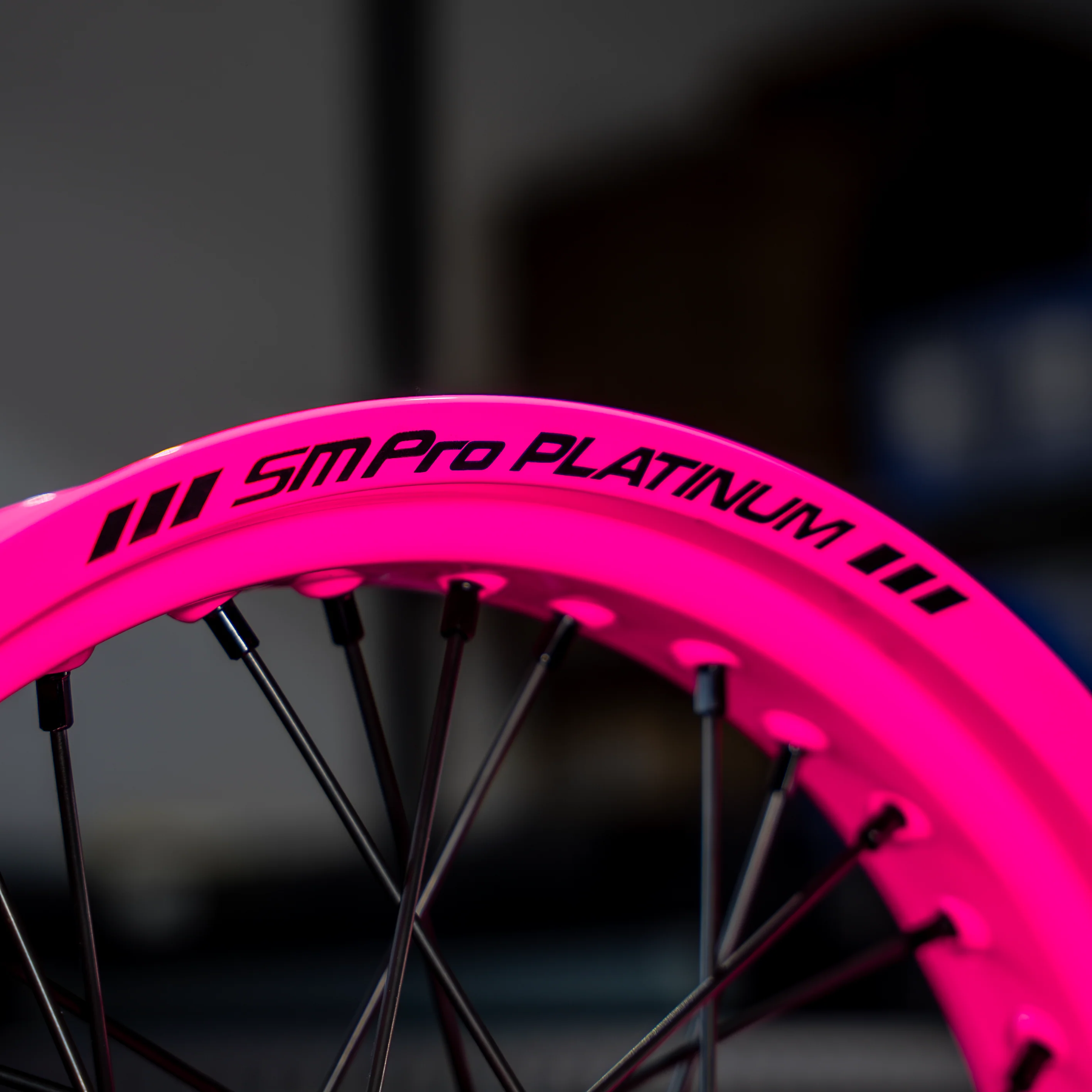 SMPRO FLUO PINK - Supermoto Wheelset - Image 3
